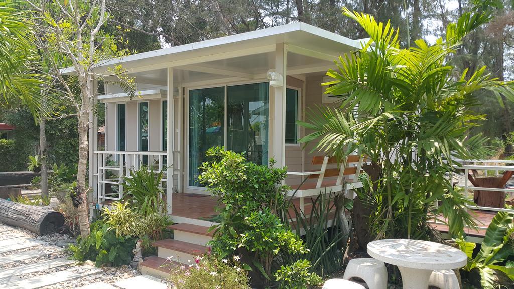 Oyo 75402 Villa Rayonghouse Ban Nong Sai Yong Luaran gambar
